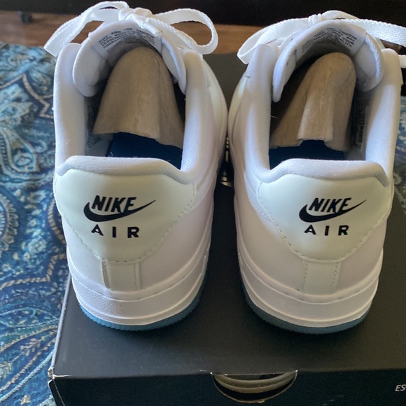 New Nike Air Force 1 ‘07 Lx Uv color changing. Sz.7 - Picture 5 of 12